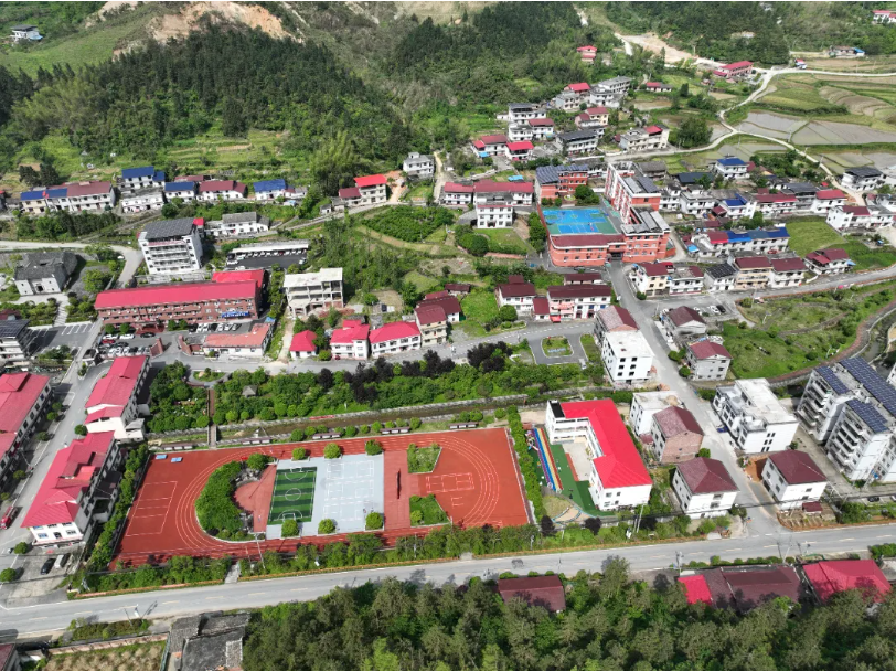 宗里廉洁广场.jpg